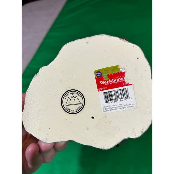 Crazy Mountain Exclusive Designs Snowmen Christmas Ball Figurine 5.25 x 4.25 x 6 - Picture 9 of 11